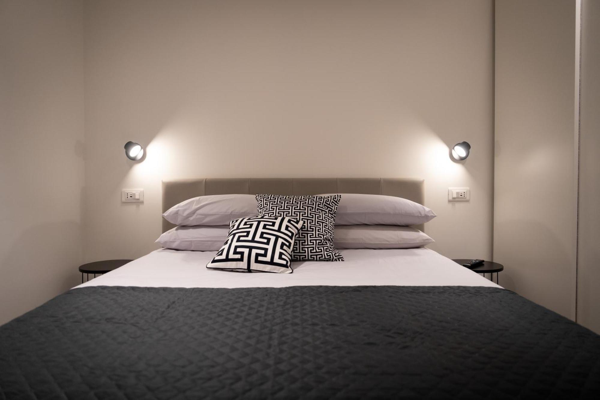 Suite 70 Luxury Collection Reggio de Calabre Extérieur photo